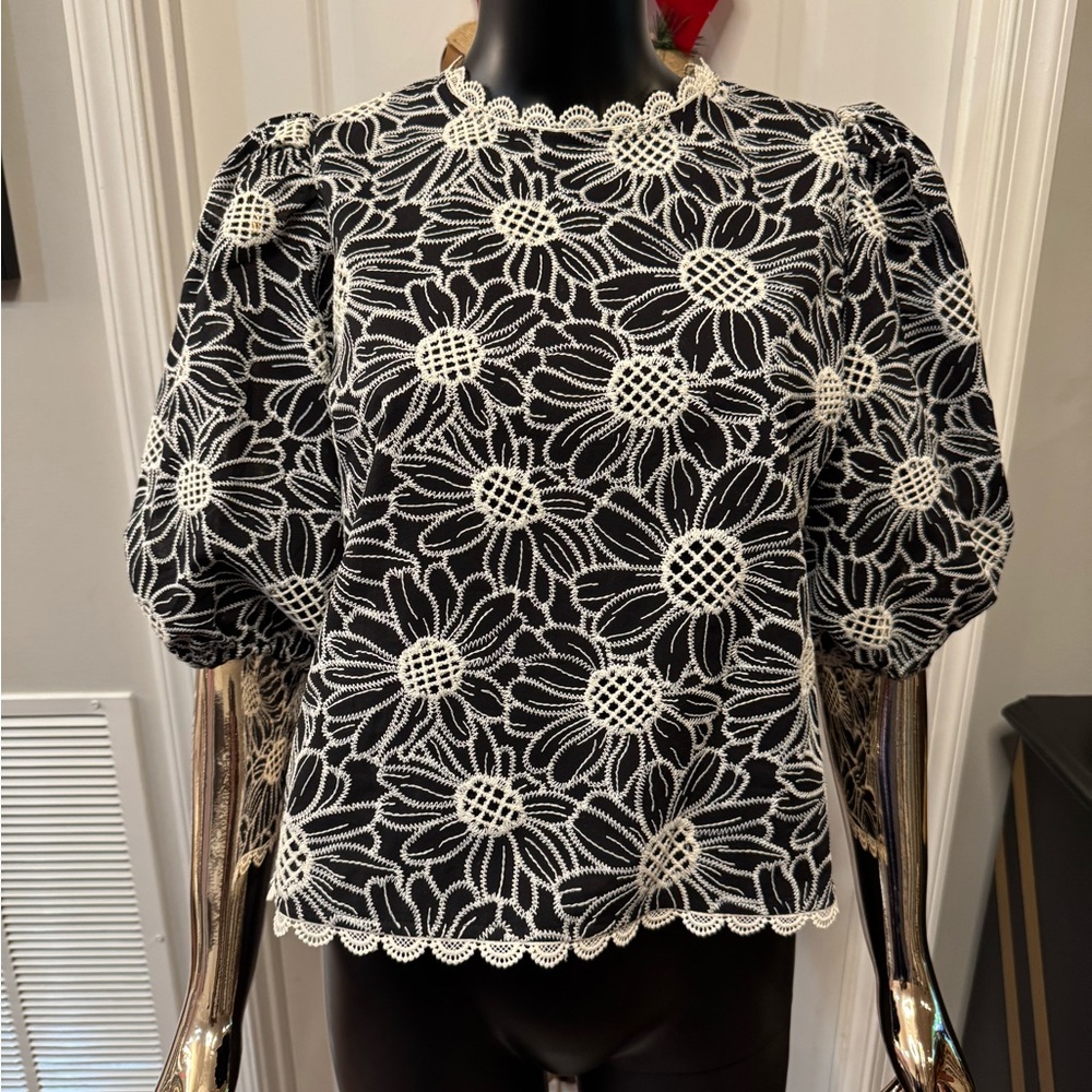Express Black and White Floral Lace Blouse